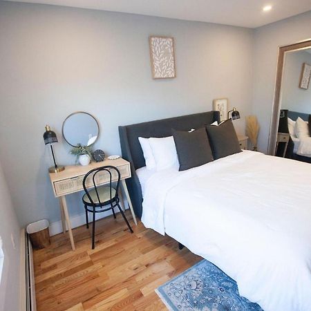 Alafia- Cozy Jfk Area Home - This Property Is A Hosted Property Meaning The Host Live On Site New York Buitenkant foto